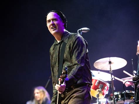 Krist Novoselic at Experience Music Project in June 2008 (Joe Mabel / Wikimedia / CC BY-SA 3.0) Krist Novoselic Facts. In Croatian, his last name means “new settler”. He was one of the founding members of the alternative rock band, Nirvana. In 2004, he published his book Of Grunge and Government.; On April 4, 2002, Krist became an FAA licensed pilot.